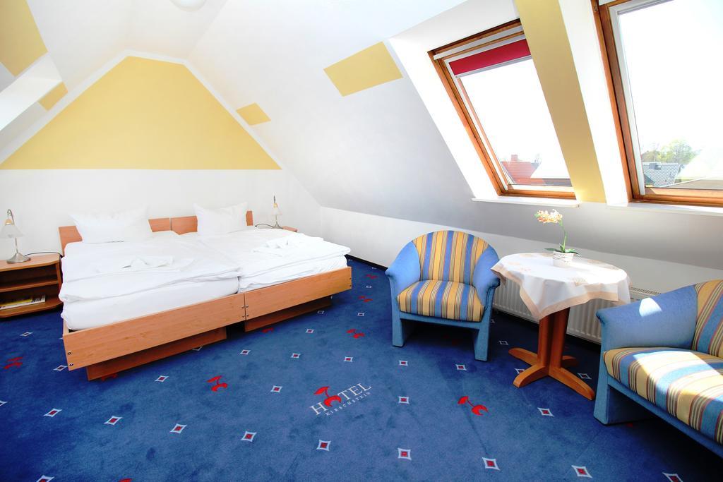 Hotel Pension Kirschstein Вольгаст Экстерьер фото