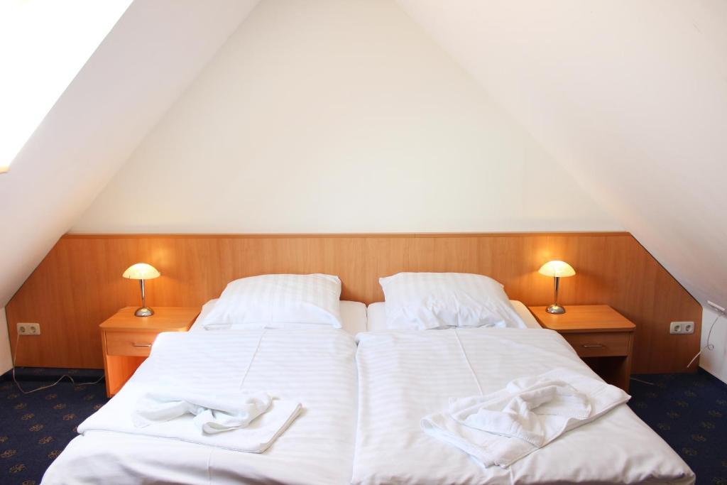 Hotel Pension Kirschstein Вольгаст Номер фото